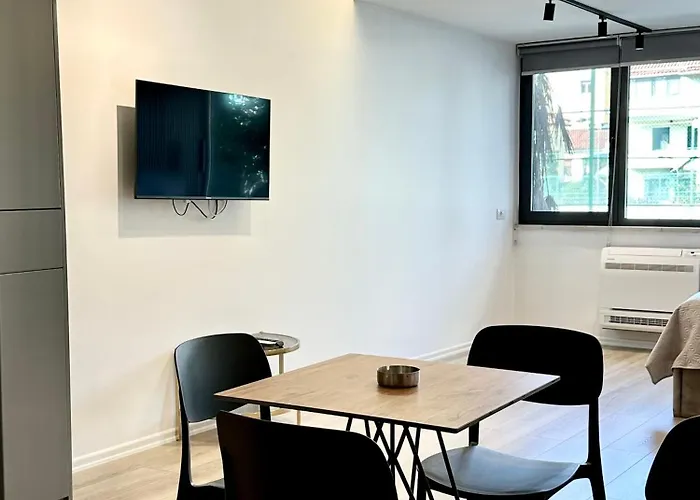 Bejler Center 3* ティラナ